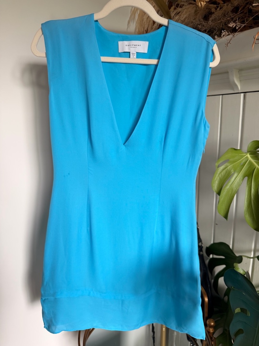 Equipment Sleeveless V-Neck Tunic in Turquoise Blue